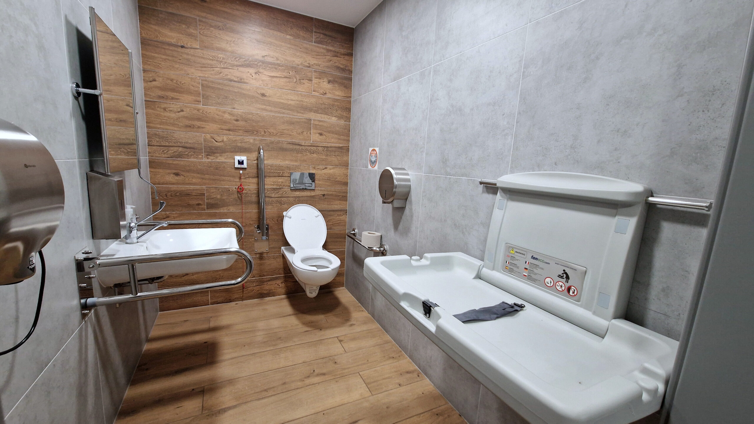 Gdzie do&nbsp;toalety? Sprawdź mapę